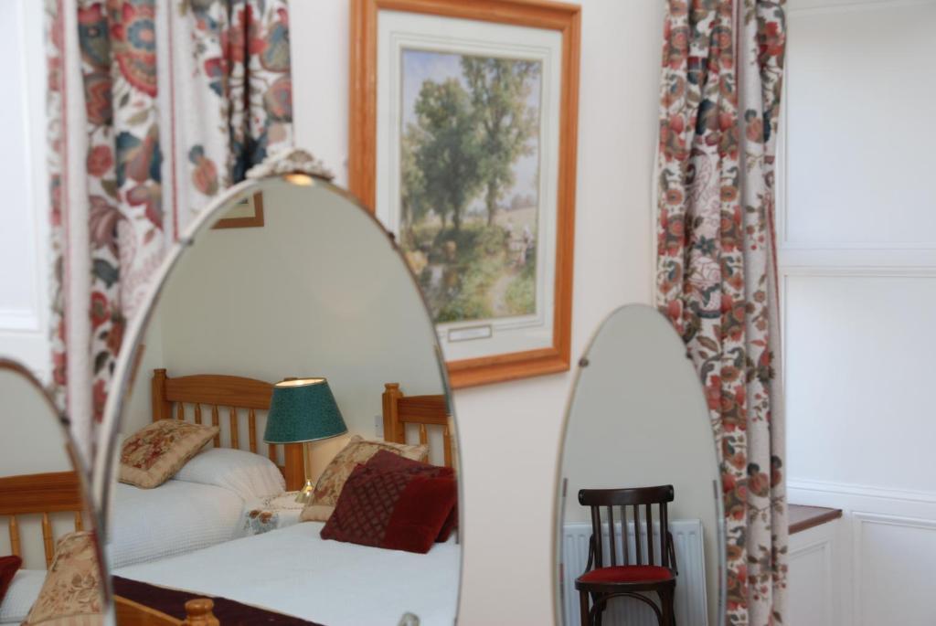 Kilburn House B&B Milltown  Værelse billede